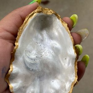 PARTY FAVOR OYSTER RING DISH